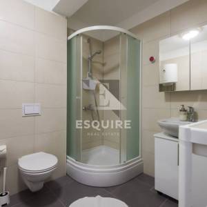 PRIVLAKA – Namješten apartman u prizemlju s velikim vrtom, 90 m od mora!!