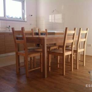 PRIVLAKA – Namješten apartman u prizemlju s velikim vrtom, 90 m od mora!!