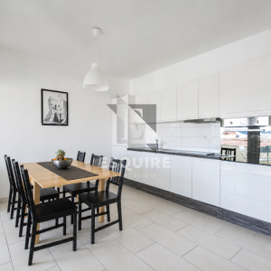 PRIVLAKA – Namješten dvosoban apartman C5 na drugom katu, svega 90 m od mora!