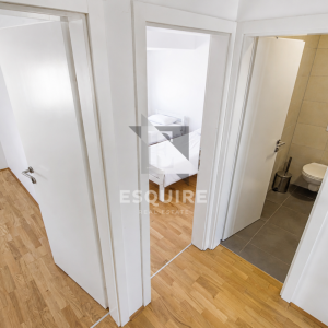 PRIVLAKA – Namješten dvosoban apartman C5 na drugom katu, svega 90 m od mora!
