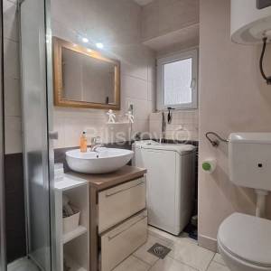 Prodaja, Centar, studio apartman 30m2, garsonijera na 2 katu, lift
