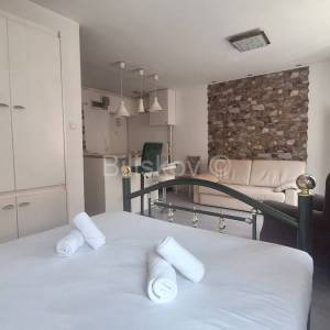 Prodaja, Centar, studio apartman 30m2, garsonijera na 2 katu, lift