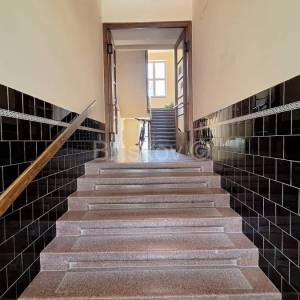 Prodaja, Donji grad, Martićeva, trosoban stan 88.00m2 na trećem katu