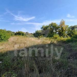 PRODAJA GRAĐEVINSKO ZEMLJIŠTE MIRNA LOKACIJA - KRNICA, MARČANA