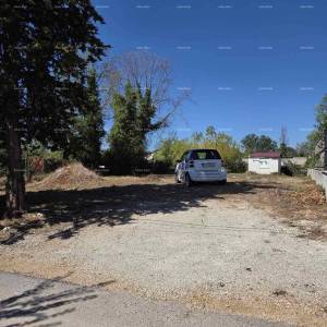 PRODAJA GRAĐEVINSKOG ZEMLJIŠTA 370m2 – KRNICA, ISTRA