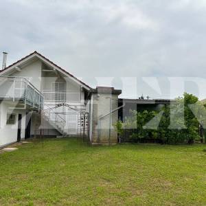 PRODAJA, JASTREBARSKO, KUĆA 300 M2 + 650 M2 OKUĆNICE + 550 M2