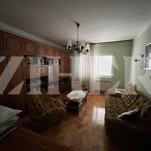 PRODAJA, JASTREBARSKO, KUĆA 300 M2 + 650 M2 OKUĆNICE + 550 M2