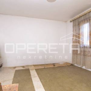 PRODAJA, KUĆA ZA ADAPTACIJU NKP 180 m2, DUBROVČAN - BLIZINA TERMI TUHELJ, S VELI