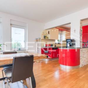 PRODAJA, KUĆA/VILA S BAZENOM, MAKSIMIR, ČRET, NKP 186 m2 NA PARCELI OD 723 m2 