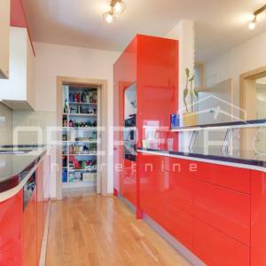 PRODAJA, KUĆA/VILA S BAZENOM, MAKSIMIR, ČRET, NKP 186 m2 NA PARCELI OD 723 m2 