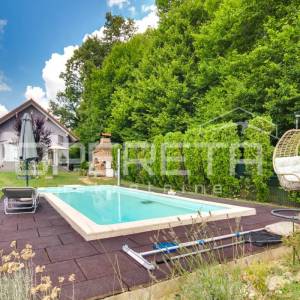 PRODAJA, KUĆA/VILA S BAZENOM, MAKSIMIR, ČRET, NKP 186 m2 NA PARCELI OD 723 m2 
