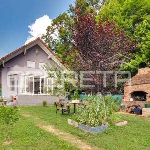 PRODAJA, KUĆA/VILA S BAZENOM, MAKSIMIR, ČRET, NKP 186 m2 NA PARCELI OD 723 m2 