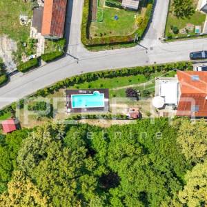 PRODAJA, KUĆA/VILA S BAZENOM, MAKSIMIR, ČRET, NKP 186 m2 NA PARCELI OD 723 m2 