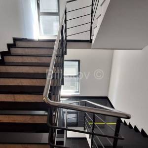 Prodaja, Špansko, uređen dvosobni stan površine 48,17m², 3kat,parking 