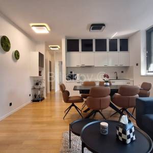 Prodaja, Špansko, uređen dvosobni stan površine 48,17m², 3kat,parking 