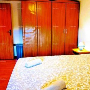 Prodaje se kuća, 170 m2, Karojba