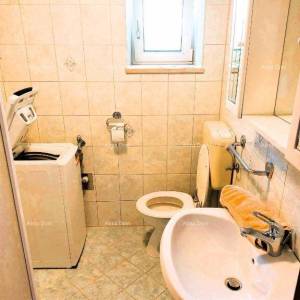 Prodaje se kuća, 170 m2, Karojba
