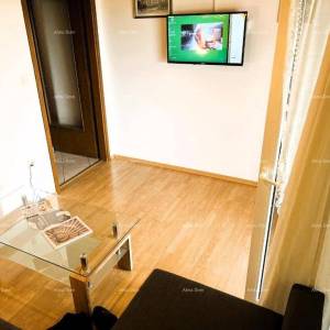 Prodaje se kuća, 170 m2, Karojba