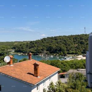 Prodaje se stan u Banjolama – 81 m², blizina mora