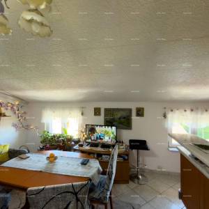Prodaje se stan u Banjolama – 81 m², blizina mora