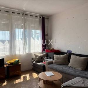 Pula, centar, 1-sobni stan, 62,74 m2, dvije terase
