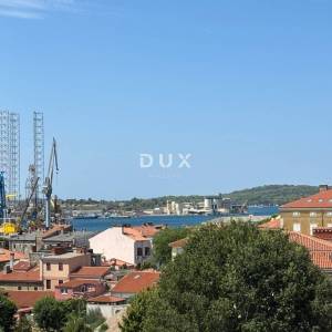 Pula, centar, 1-sobni stan, 62,74 m2, dvije terase