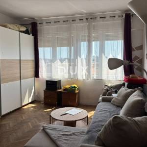 Pula, centar, 1-sobni stan, 62,74 m2, dvije terase