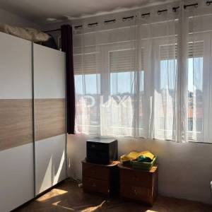 Pula, centar, 1-sobni stan, 62,74 m2, dvije terase