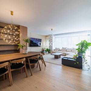 Pula, centar, 3-sobni penthouse, 287,18 m2, sauna, parking