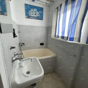 Pula, centar – Prostran trosoban stan od 76,38 m² s dvije terase