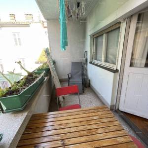Pula, centar – Prostran trosoban stan od 76,38 m² s dvije terase