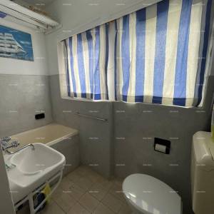 Pula, centar – Prostran trosoban stan od 76,38 m² s dvije terase