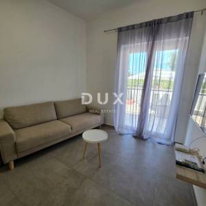 Pula, Valdebek, stan, 49.37 m2, terasa, bazen, parking