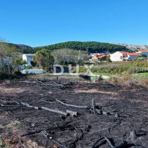 Rab, Lopar, građevinsko zemljište, 1092 m2, centar