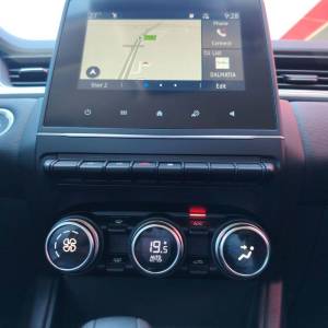 Renault Captur 1.3 TCE TECHNO - 3 godine jamstva
