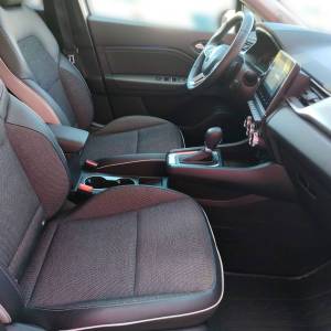 Renault Captur 1.3 TCE TECHNO - 3 godine jamstva