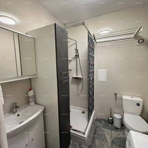 Renovirani stan u centru Pule, 50 m² s podnim grijanjem i modernim dizajnom