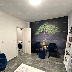 Renovirani stan u centru Pule, 50 m² s podnim grijanjem i modernim dizajnom
