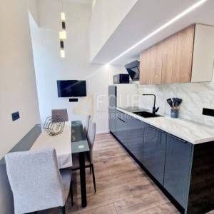 Rijeka, Centar, investicijski stan pretvoren u 3 apartmana