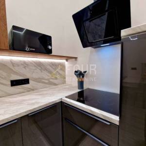 Rijeka, Centar, investicijski stan pretvoren u 3 apartmana
