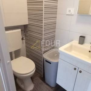 Rijeka, Donja Drenova, 47.75m2, modreno uređen stan, balkon
