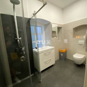 Rijeka, Korzo, poslovni prostor, 115 m², 2. kat
