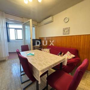 Rijeka, Podmurvice, dvosoban stan 56 m² s pogledom na more
