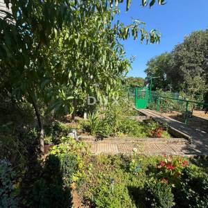 Rijeka, Podmurvice – Dvosobni stan s prostranom okućnicom, 60 m²