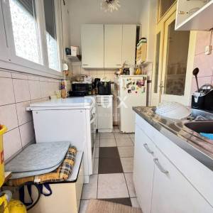 Rijeka, Podmurvice – Dvosobni stan s prostranom okućnicom, 60 m²