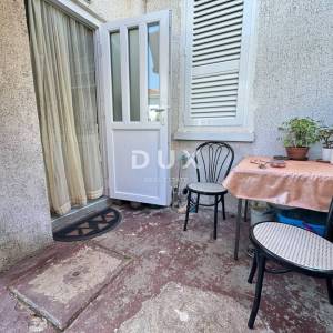 Rijeka, Podmurvice – Dvosobni stan s prostranom okućnicom, 60 m²