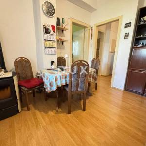Rijeka, Podmurvice – Dvosobni stan s prostranom okućnicom, 60 m²