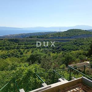 RIJEKA, PRAPUTNJAK - Prodaja starina za adaptaciju na 442 m2