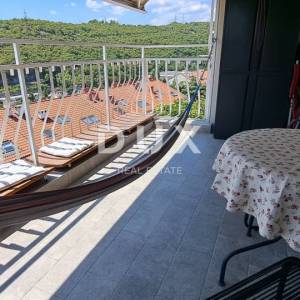 Rijeka, Škurinje, dvosoban stan, 57,17 m2, balkon, pogled na more