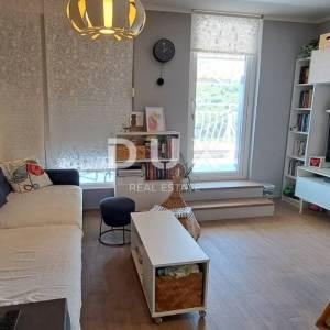 Rijeka, Škurinje, dvosoban stan, 57,17 m2, balkon, pogled na more